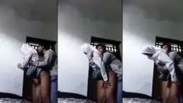 Bokep Lama CCTV Pelajar SMA Ngentot Kamar Sempit poster