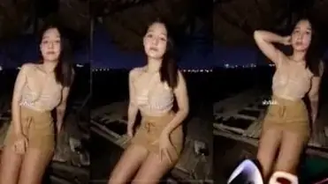 Cewek Indo Diajak ke Gubuk Semalam Suntuk, Panas poster